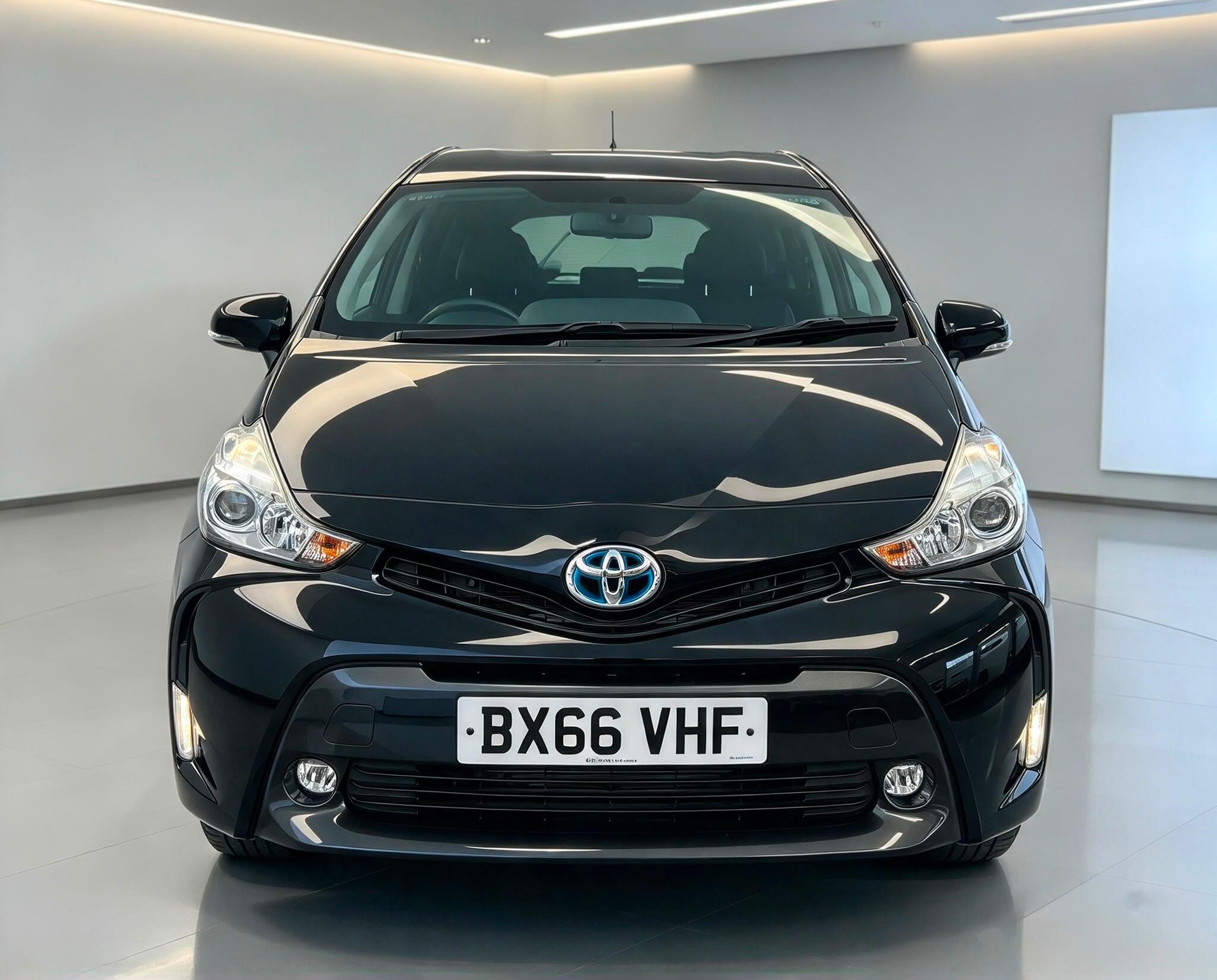 Toyota Prius+ - 1.8 VVT-h Excel CVT Euro 6 (s/s) 5dr - MPV (2014 - 2020) Image